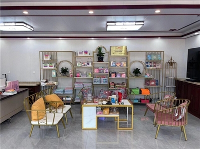 國貨之光“萬潔針紡織品” 潔凈萬物，潔享健康，開辟化妝品零售新篇章